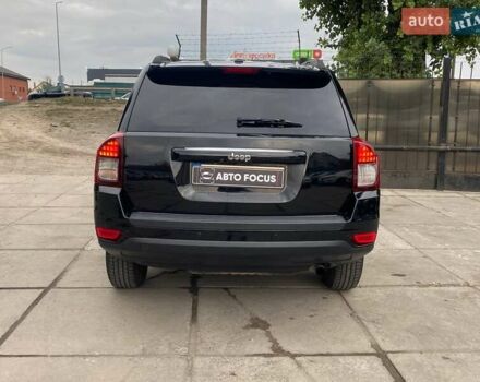 Чорний Джип Compass, об'ємом двигуна 2 л та пробігом 133 тис. км за 10290 $, фото 5 на Automoto.ua