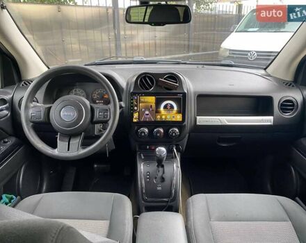 Чорний Джип Compass, об'ємом двигуна 2 л та пробігом 133 тис. км за 10290 $, фото 12 на Automoto.ua