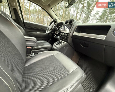 Черный Джип Компас, объемом двигателя 2.36 л и пробегом 211 тыс. км за 9350 $, фото 27 на Automoto.ua