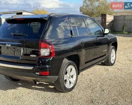 Джип Compass 2015 у Радивилове на Automoto.ua Чорний Джип Compass, об'ємом двигуна 2.36 л та пробігом 150 тис. км за 10300 $, фото 6 на Automoto.ua