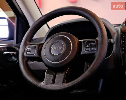 Черный Джип Компас, объемом двигателя 2.36 л и пробегом 121 тыс. км за 9900 $, фото 45 на Automoto.ua