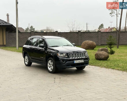 Черный Джип Компас, объемом двигателя 2.36 л и пробегом 211 тыс. км за 9350 $, фото 5 на Automoto.ua