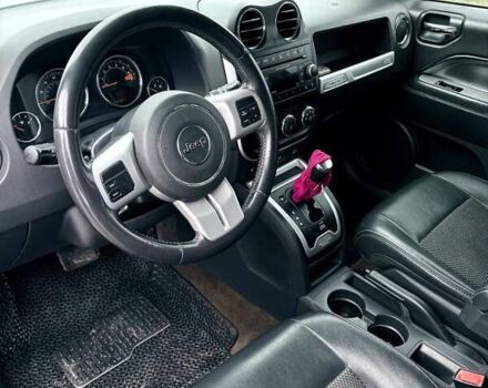 Черный Джип Компас, объемом двигателя 2 л и пробегом 170 тыс. км за 11000 $, фото 3 на Automoto.ua