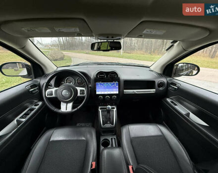 Черный Джип Компас, объемом двигателя 2.36 л и пробегом 211 тыс. км за 9350 $, фото 21 на Automoto.ua