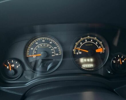 Чорний Джип Compass, об'ємом двигуна 0.24 л та пробігом 175 тис. км за 12200 $, фото 13 на Automoto.ua