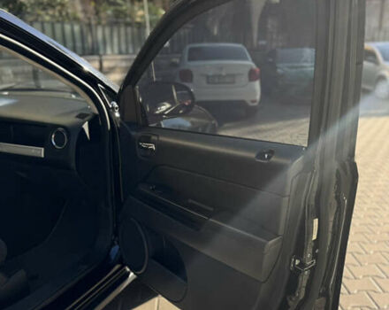 Черный Джип Компас, объемом двигателя 2.36 л и пробегом 121 тыс. км за 12000 $, фото 13 на Automoto.ua