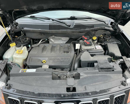 Чорний Джип Compass, об'ємом двигуна 2.4 л та пробігом 211 тис. км за 11500 $, фото 19 на Automoto.ua