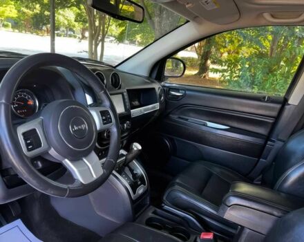 Джип Compass 2016 у Києві на Automoto.ua Чорний Джип Compass, об'ємом двигуна 2.4 л та пробігом 72 тис. км за 11800 $, фото 10 на Automoto.ua