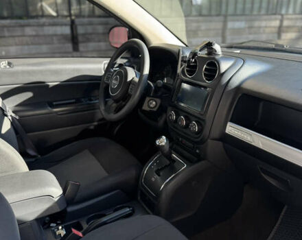 Черный Джип Компас, объемом двигателя 2.36 л и пробегом 121 тыс. км за 12000 $, фото 12 на Automoto.ua