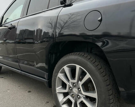 Чорний Джип Compass, об'ємом двигуна 2.4 л та пробігом 211 тис. км за 11500 $, фото 8 на Automoto.ua