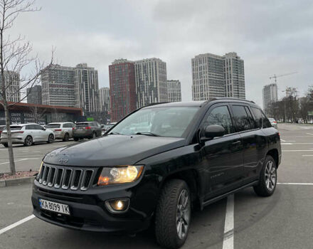 Чорний Джип Compass, об'ємом двигуна 2.4 л та пробігом 211 тис. км за 11500 $, фото 1 на Automoto.ua