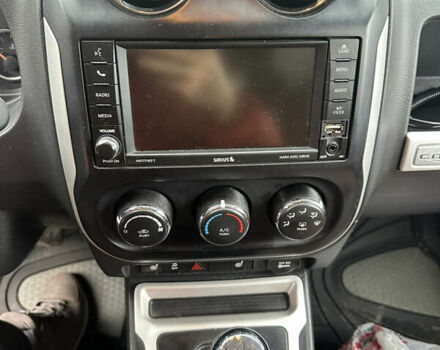 Чорний Джип Compass, об'ємом двигуна 2.36 л та пробігом 145 тис. км за 10950 $, фото 14 на Automoto.ua