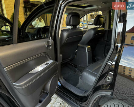 Черный Джип Компас, объемом двигателя 2 л и пробегом 129 тыс. км за 10900 $, фото 16 на Automoto.ua