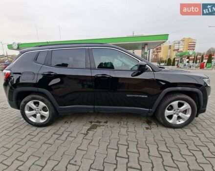 Черный Джип Компас, объемом двигателя 2.36 л и пробегом 98 тыс. км за 12800 $, фото 9 на Automoto.ua