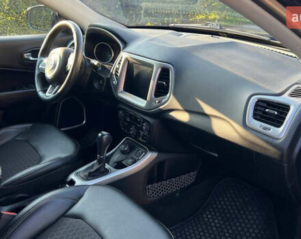 Чорний Джип Compass, об'ємом двигуна 2.4 л та пробігом 72 тис. км за 14000 $, фото 17 на Automoto.ua