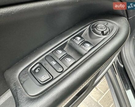 Чорний Джип Compass, об'ємом двигуна 2.36 л та пробігом 193 тис. км за 13800 $, фото 27 на Automoto.ua