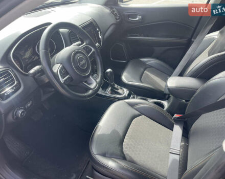 Черный Джип Компас, объемом двигателя 2.4 л и пробегом 48 тыс. км за 15550 $, фото 8 на Automoto.ua