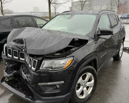 Черный Джип Компас, объемом двигателя 2.4 л и пробегом 180 тыс. км за 8000 $, фото 1 на Automoto.ua