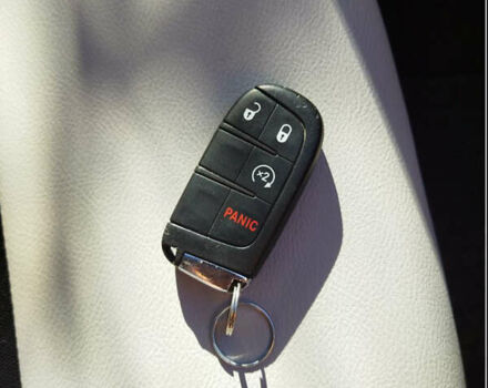 Чорний Джип Compass, об'ємом двигуна 2.36 л та пробігом 75 тис. км за 16000 $, фото 9 на Automoto.ua