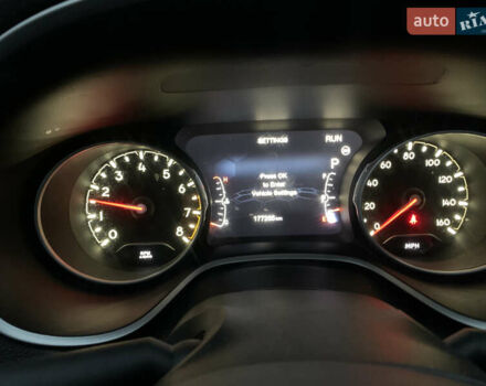 Черный Джип Компас, объемом двигателя 0 л и пробегом 177 тыс. км за 14200 $, фото 27 на Automoto.ua