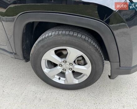 Черный Джип Компас, объемом двигателя 2.4 л и пробегом 91 тыс. км за 15200 $, фото 47 на Automoto.ua