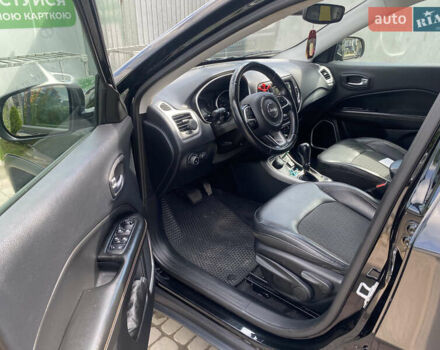 Черный Джип Компас, объемом двигателя 2.4 л и пробегом 55 тыс. км за 16000 $, фото 3 на Automoto.ua