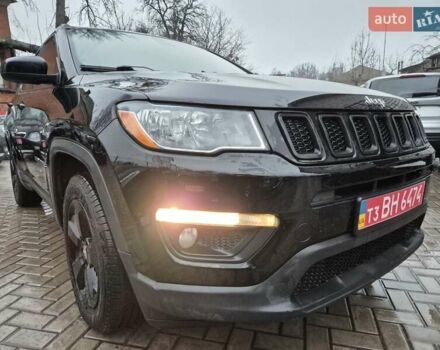 Черный Джип Компас, объемом двигателя 2.4 л и пробегом 164 тыс. км за 13700 $, фото 2 на Automoto.ua