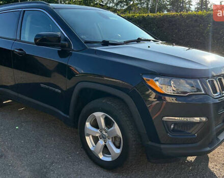 Чорний Джип Compass, об'ємом двигуна 2.4 л та пробігом 72 тис. км за 14000 $, фото 1 на Automoto.ua