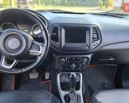 Черный Джип Компас, объемом двигателя 2.36 л и пробегом 140 тыс. км за 12500 $, фото 10 на Automoto.ua