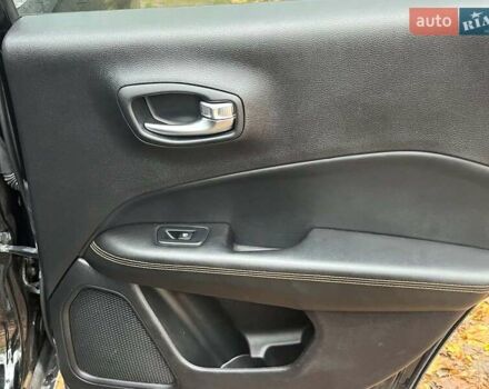 Черный Джип Компас, объемом двигателя 2.4 л и пробегом 74 тыс. км за 17340 $, фото 23 на Automoto.ua