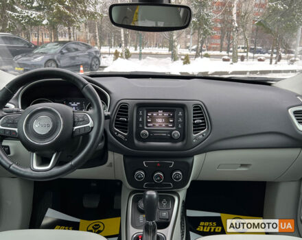 Чорний Джип Compass, об'ємом двигуна 2.4 л та пробігом 95 тис. км за 15000 $, фото 11 на Automoto.ua