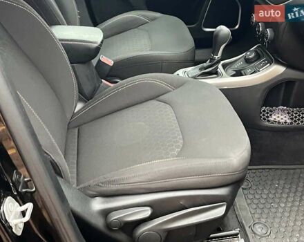 Черный Джип Компас, объемом двигателя 2.4 л и пробегом 93 тыс. км за 13990 $, фото 32 на Automoto.ua