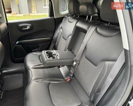 Черный Джип Компас, объемом двигателя 2.4 л и пробегом 91 тыс. км за 15200 $, фото 28 на Automoto.ua