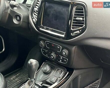 Черный Джип Компас, объемом двигателя 2.4 л и пробегом 74 тыс. км за 17340 $, фото 17 на Automoto.ua