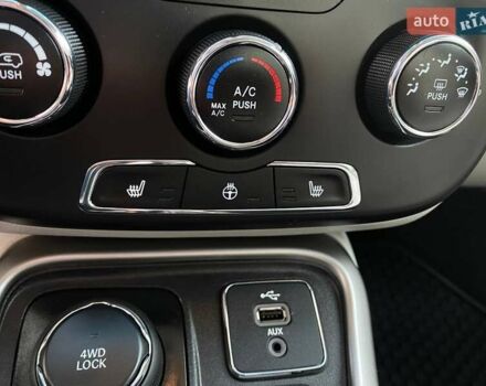 Черный Джип Компас, объемом двигателя 2.36 л и пробегом 106 тыс. км за 14700 $, фото 17 на Automoto.ua