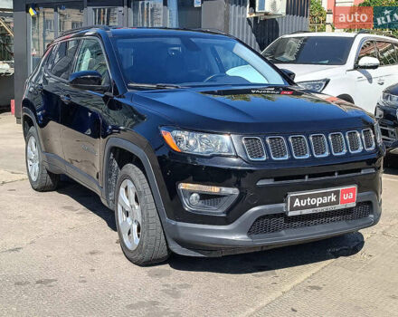 Черный Джип Компас, объемом двигателя 2.4 л и пробегом 93 тыс. км за 15490 $, фото 3 на Automoto.ua
