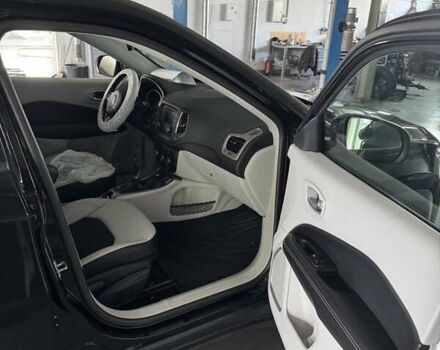 Черный Джип Компас, объемом двигателя 2.4 л и пробегом 122 тыс. км за 13500 $, фото 9 на Automoto.ua