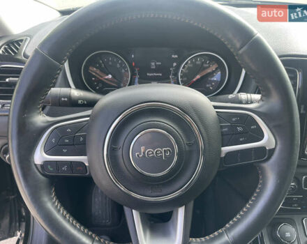 Черный Джип Компас, объемом двигателя 2.4 л и пробегом 48 тыс. км за 15550 $, фото 4 на Automoto.ua
