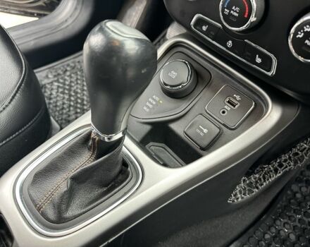 Чорний Джип Compass, об'ємом двигуна 2.4 л та пробігом 193 тис. км за 13800 $, фото 20 на Automoto.ua