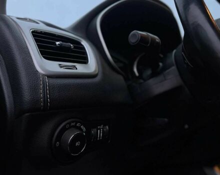 Черный Джип Компас, объемом двигателя 2.4 л и пробегом 89 тыс. км за 16000 $, фото 11 на Automoto.ua