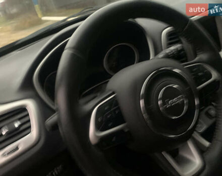 Черный Джип Компас, объемом двигателя 0 л и пробегом 177 тыс. км за 14200 $, фото 16 на Automoto.ua