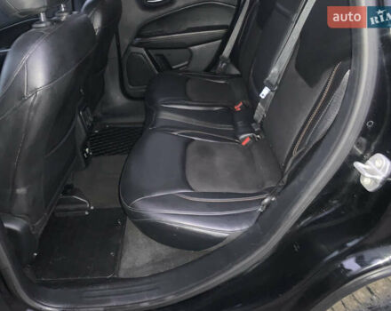 Черный Джип Компас, объемом двигателя 0 л и пробегом 177 тыс. км за 14200 $, фото 18 на Automoto.ua