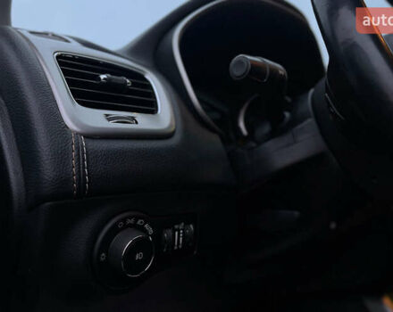 Черный Джип Компас, объемом двигателя 2.36 л и пробегом 89 тыс. км за 16000 $, фото 11 на Automoto.ua