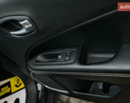 Черный Джип Компас, объемом двигателя 2.36 л и пробегом 89 тыс. км за 16000 $, фото 20 на Automoto.ua