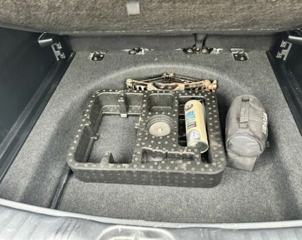 Чорний Джип Compass, об'ємом двигуна 2.4 л та пробігом 193 тис. км за 13800 $, фото 16 на Automoto.ua