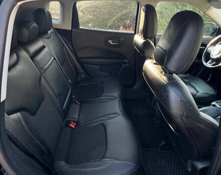 Джип Компас 2017 в Ивано-Франковске на Automoto.ua Черный Джип Компас, объемом двигателя 2.36 л и пробегом 72 тыс. км за 14950 $, фото 15 на Automoto.ua