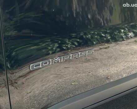 Чорний Джип Compass, об'ємом двигуна 2.4 л та пробігом 93 тис. км за 15290 $, фото 6 на Automoto.ua