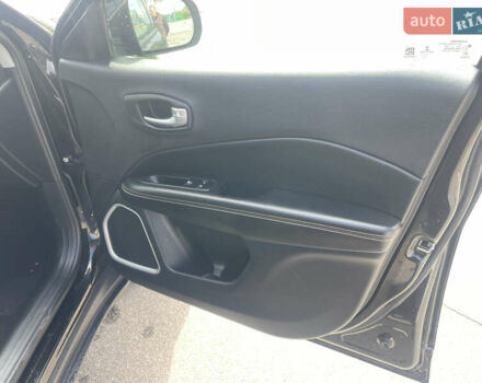 Черный Джип Компас, объемом двигателя 2.4 л и пробегом 48 тыс. км за 15550 $, фото 21 на Automoto.ua