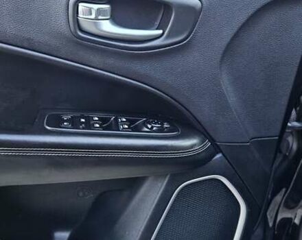 Черный Джип Компас, объемом двигателя 2.36 л и пробегом 140 тыс. км за 12500 $, фото 14 на Automoto.ua