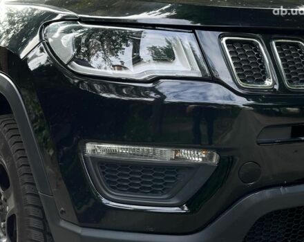 Чорний Джип Compass, об'ємом двигуна 2.4 л та пробігом 93 тис. км за 15290 $, фото 3 на Automoto.ua